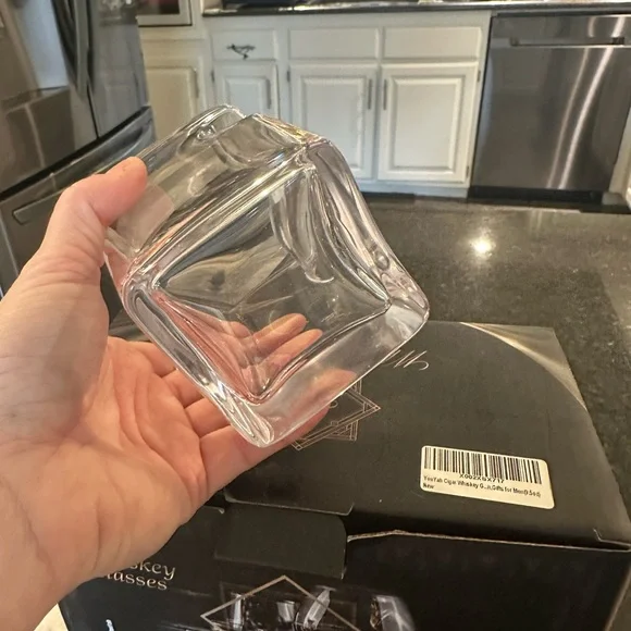 Whiskey Glasses Set of two - Picture 5 of 7